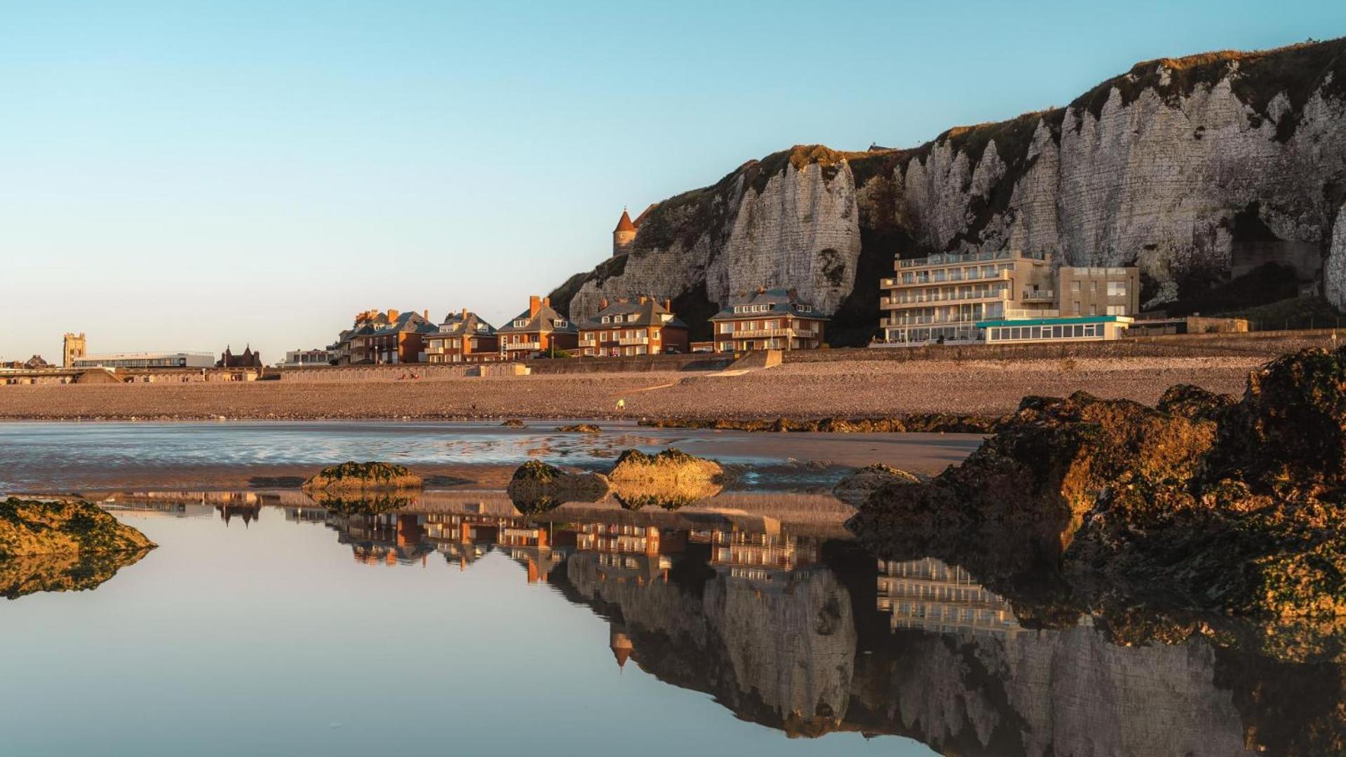 "Hinkley" Centre Ville Place De Parking Prive Dieppe Dış mekan fotoğraf